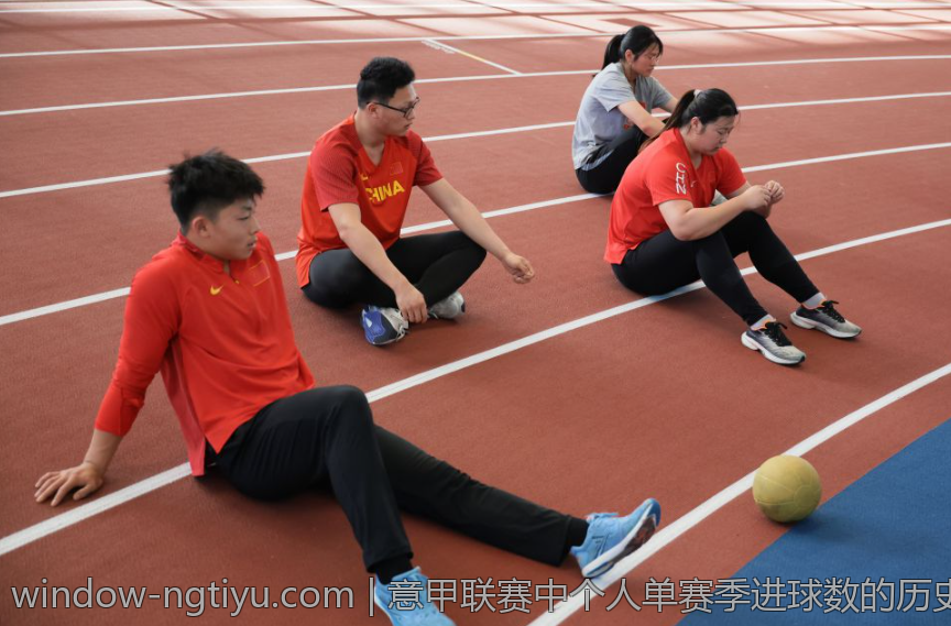 意甲联赛中个人单赛季进球数的历史纪录与争议